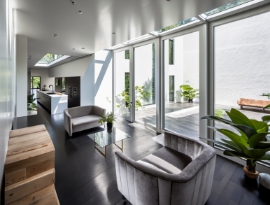 Bungalow Extension and Redesign 